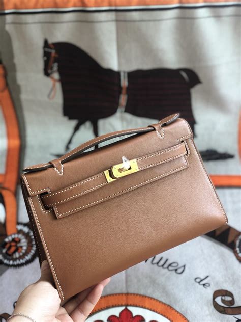 hermes kelly small brown bag|Hermes kelly 28 price.